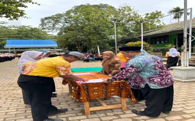 “Resmi Dilantik: Pengurus OSIS SMA Negeri 1 Satui Masa Bakti 2025–2026 Siap Mengabdi”